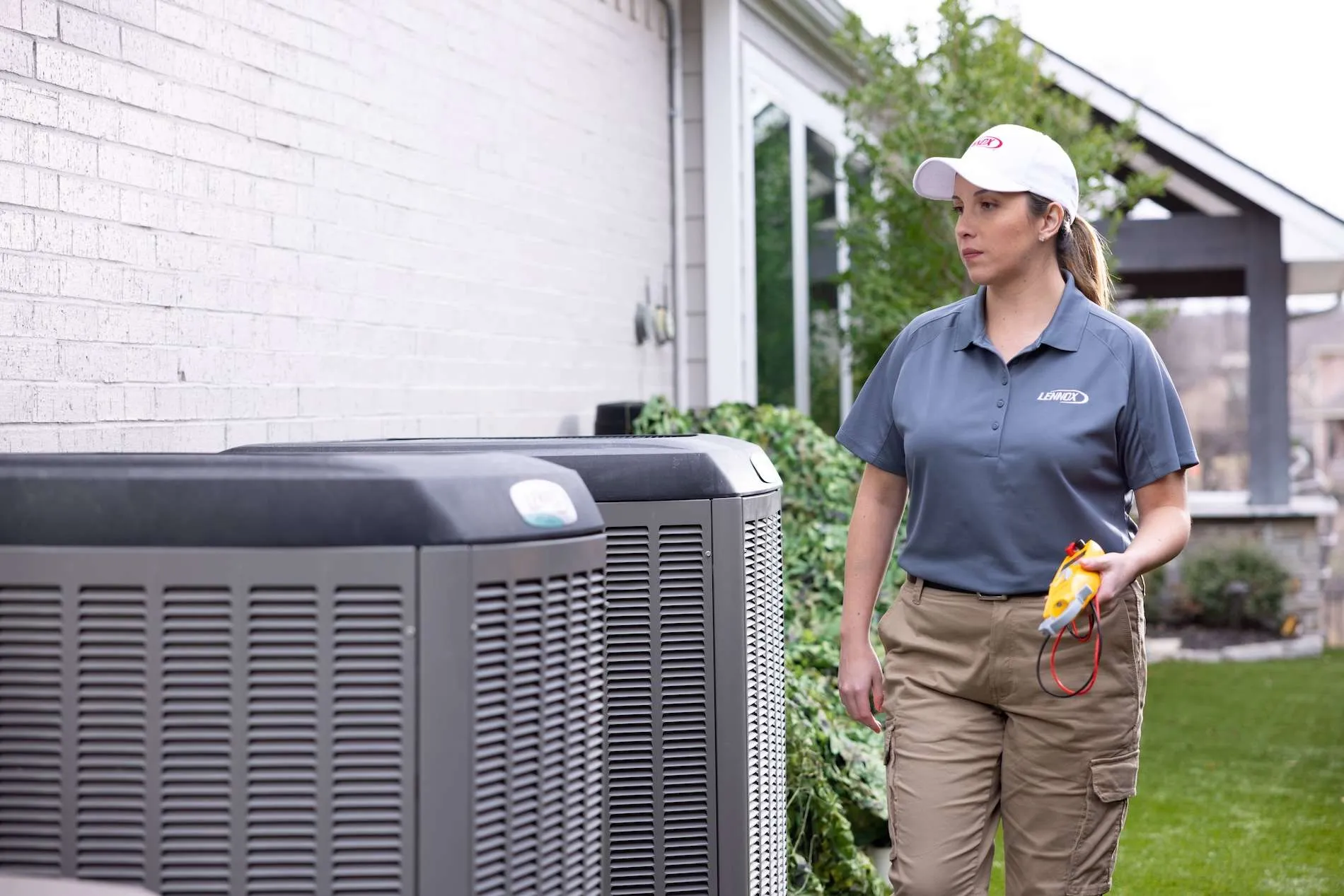 The Importance of Hiring a Licensed AC Installation Contractor